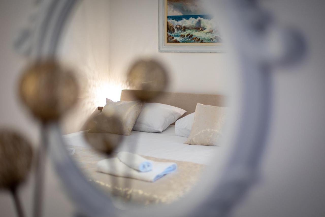 Apartments Mikulin Family Punat Dış mekan fotoğraf