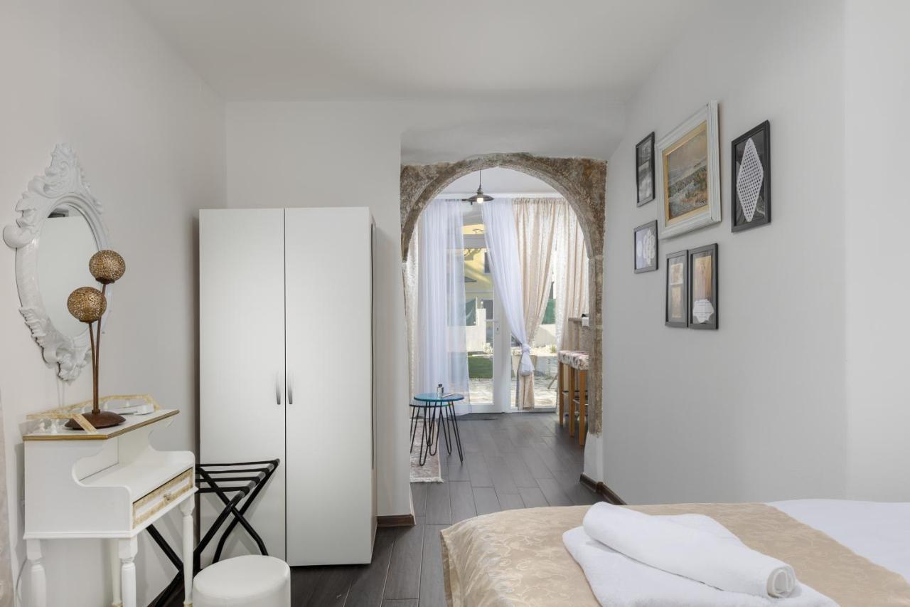 Apartments Mikulin Family Punat Dış mekan fotoğraf