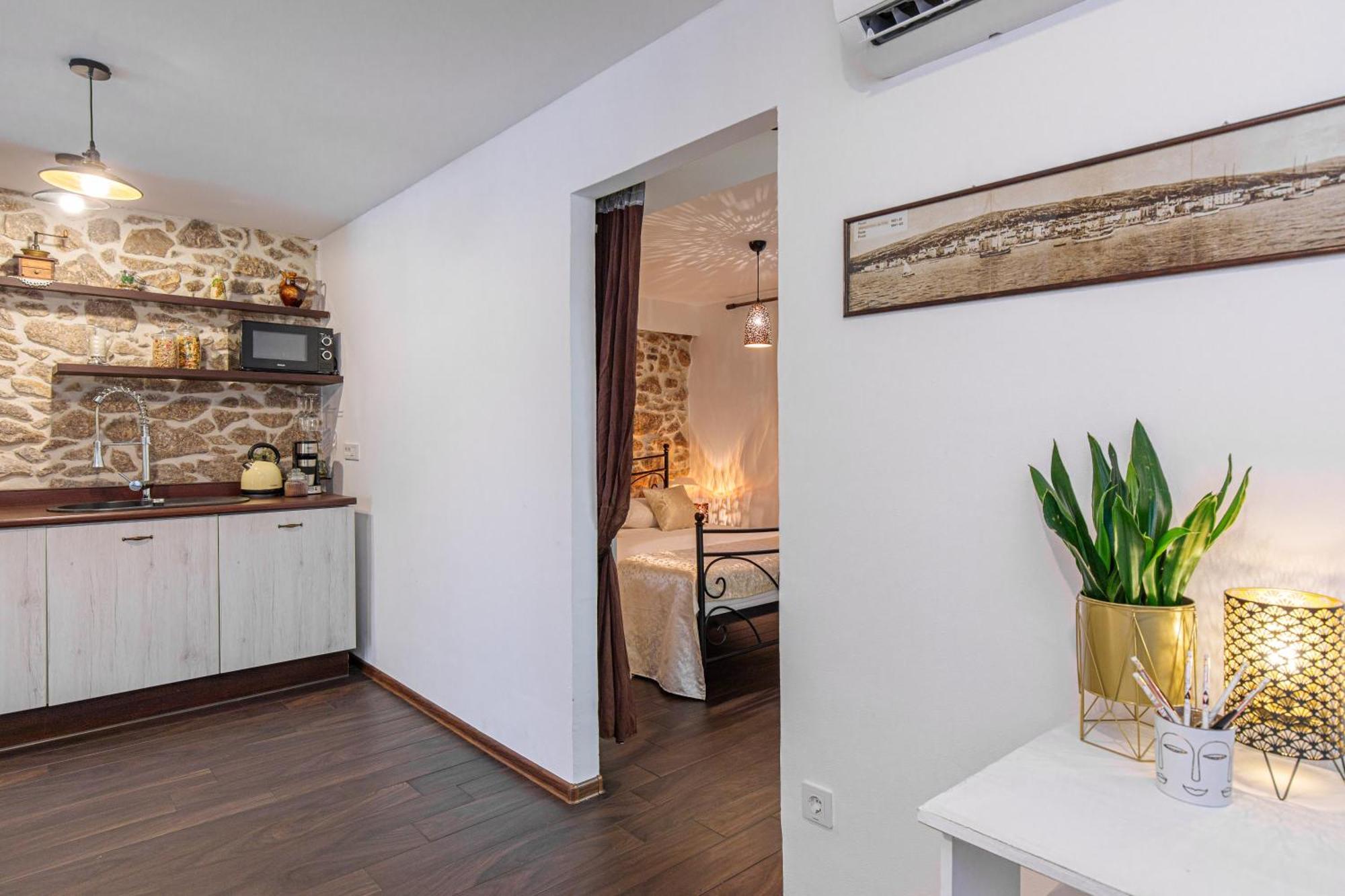 Apartments Mikulin Family Punat Dış mekan fotoğraf